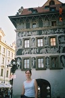 F1020030