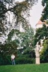 F1050009