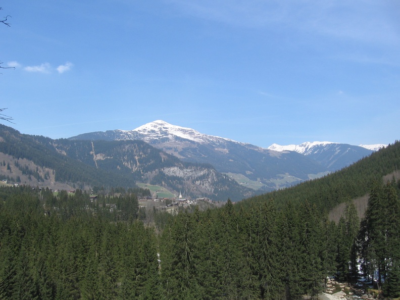 Austria 385