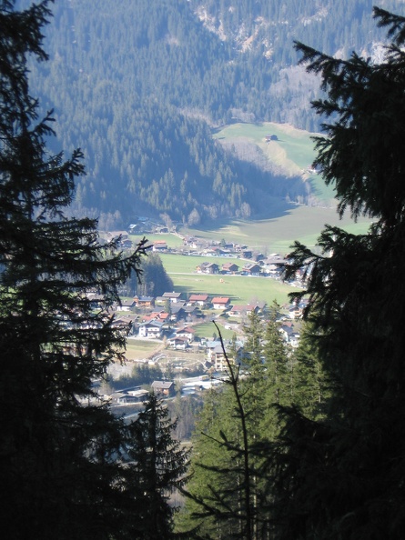 Austria 425