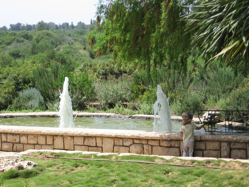 Ramat Ha-Nadiv 025