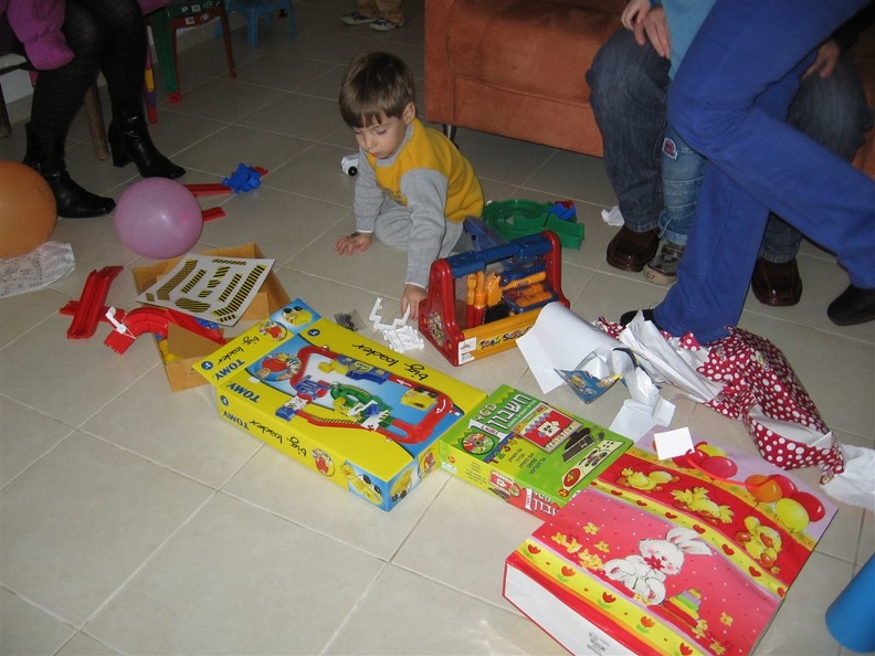 Meir's Birthday 005