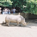 F1000027