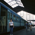 F1010019