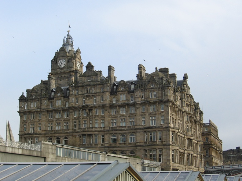 Edinburgh 585