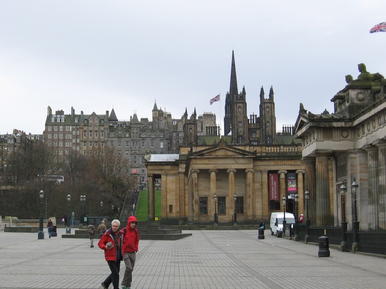 Edinburgh 642